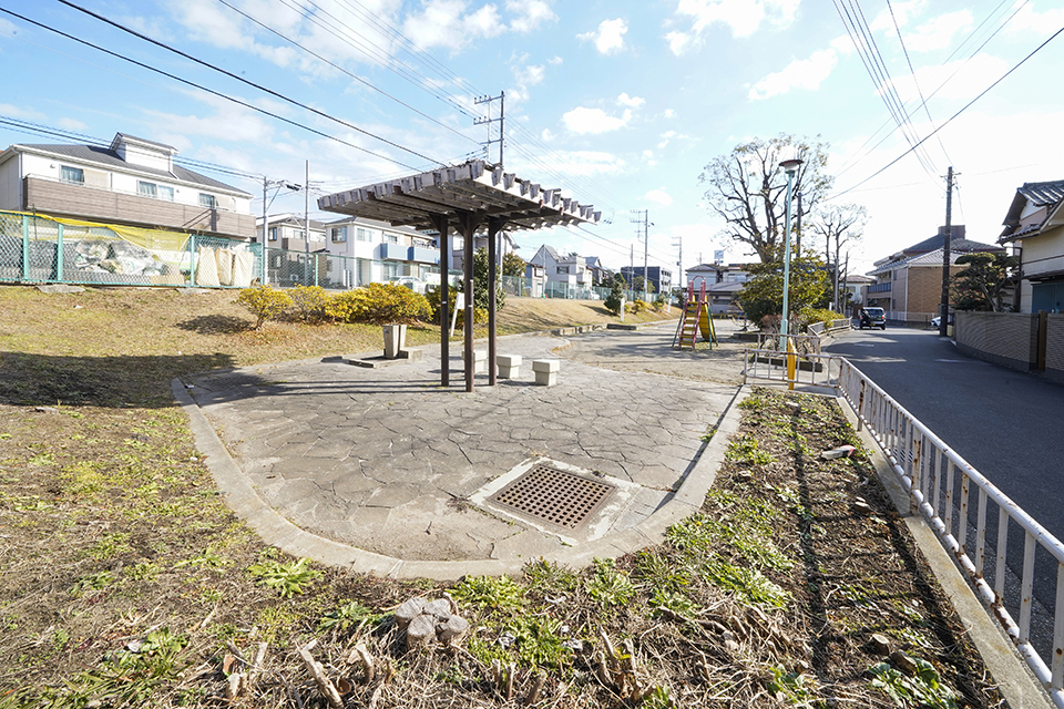 東中山1丁目公園 東中山1丁目公園