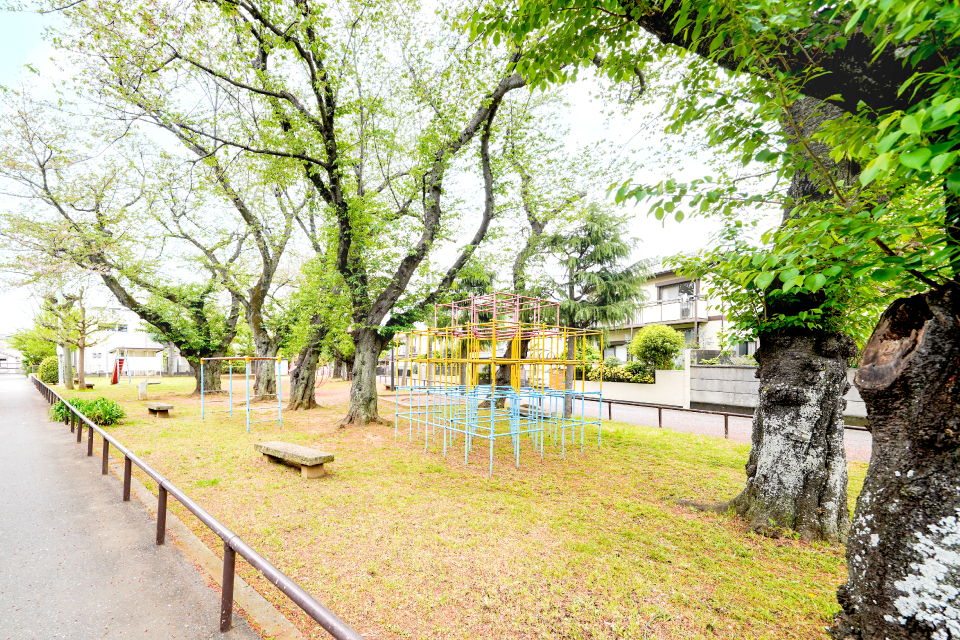 国府台児童公園 国府台児童公園
