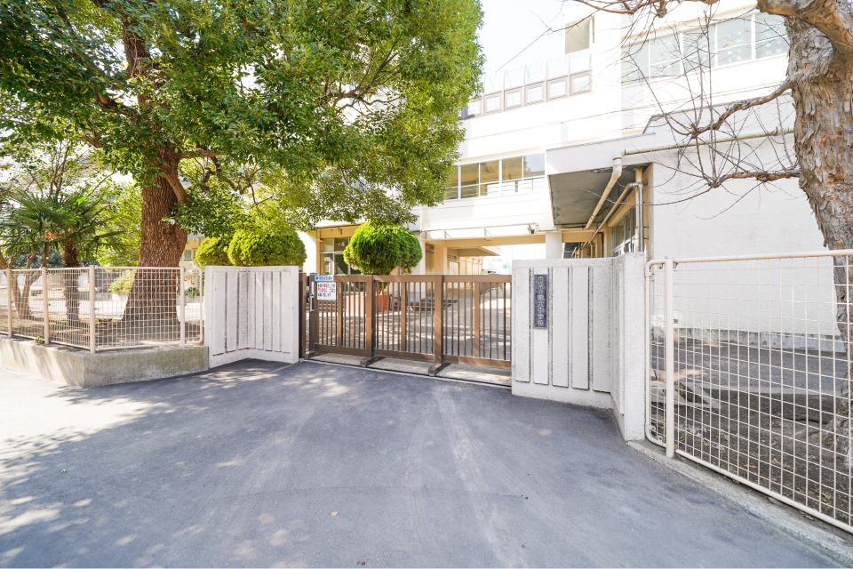 市川市立第六中学校